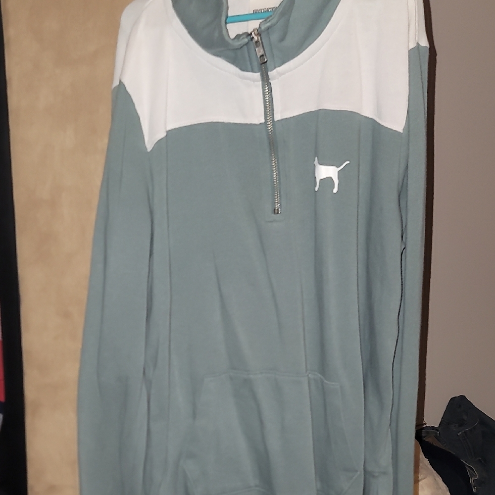 Green and White Zip-Up Hoodie